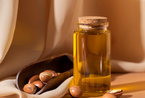 Τα οφέλη του argan oil για τα μαλλιά σου και πώς να το χρησιμοποιήσεις σωστά