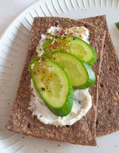 Low-Carb Κράκερς με 'Δενδρολίβανο' - Χωρίς Γλουτένη (200γρ) Panifactum