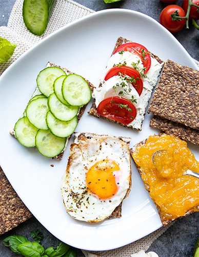 Low-Carb Κράκερς με 'Δενδρολίβανο' - Χωρίς Γλουτένη (200γρ) Panifactum