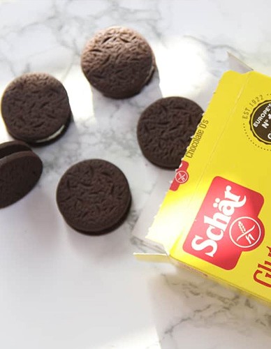 Μπισκότα Κακάο με γέμιση Κρέμας Γάλακτος 'Chocolate O's' - Χωρίς Γλουτένη (165γρ) Schar
