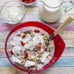 Raw Νιφάδες/Τσιπς Καρύδας 'Coconut Chips' (150γρ) Green Bay